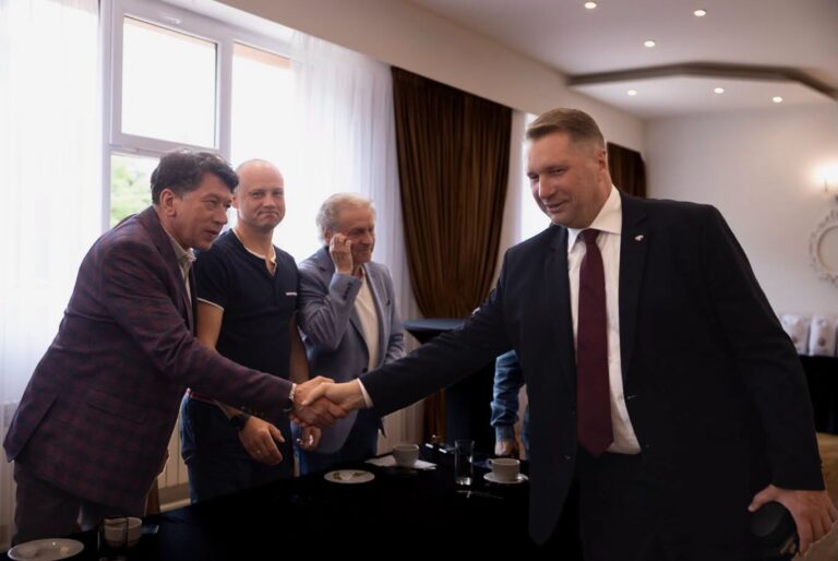 Przemysław Czarnek: nasza energetyka opiera się na węglu i będzie się opierać na węglu!